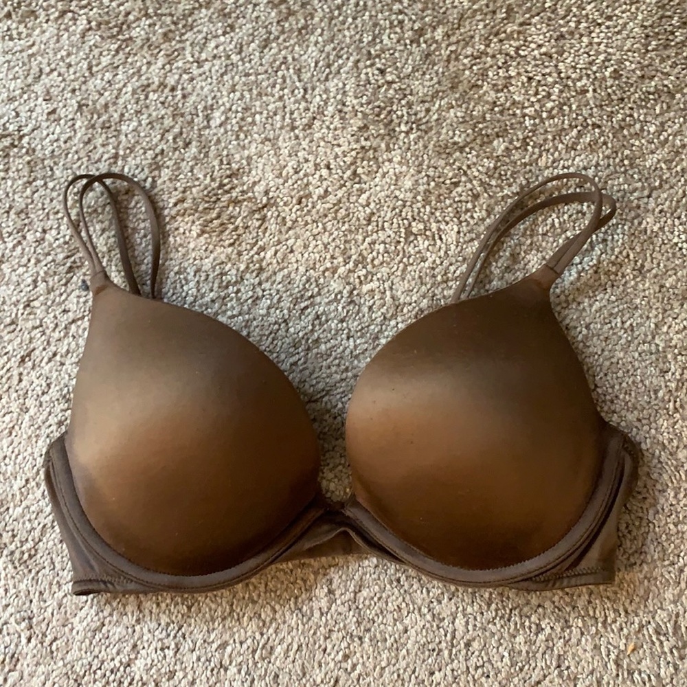 ***SOLD***Victoria’s Secret bra 34C